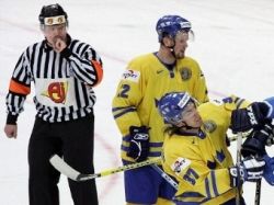 Российских судей назначили на игру 1/4 финала ЧМ по хоккею
